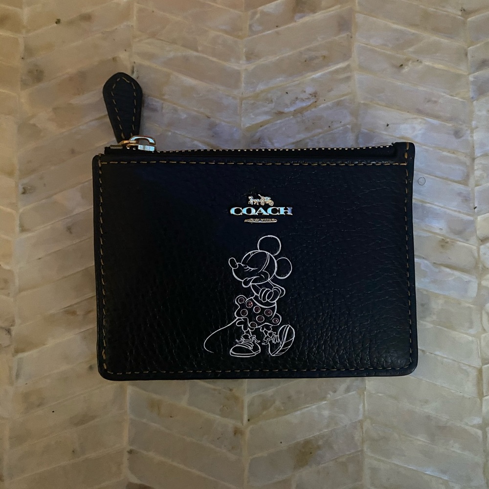 Coach Wallet - Minnie Mouse Edition